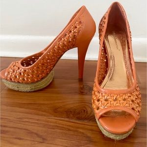 BCBG orange heels in good condition